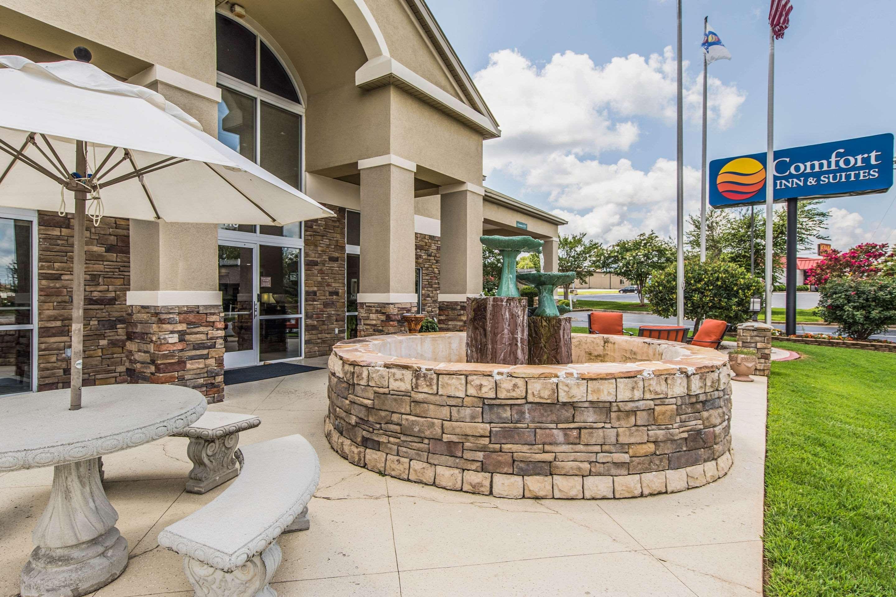 Comfort Inn & Suites Greenwood Near University מראה חיצוני תמונה