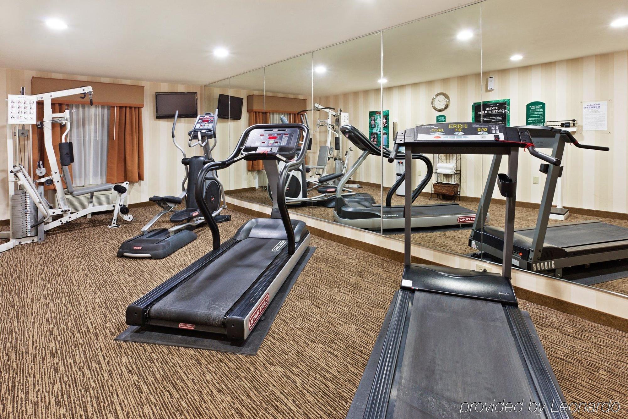 Comfort Inn & Suites Greenwood Near University מתקנים תמונה