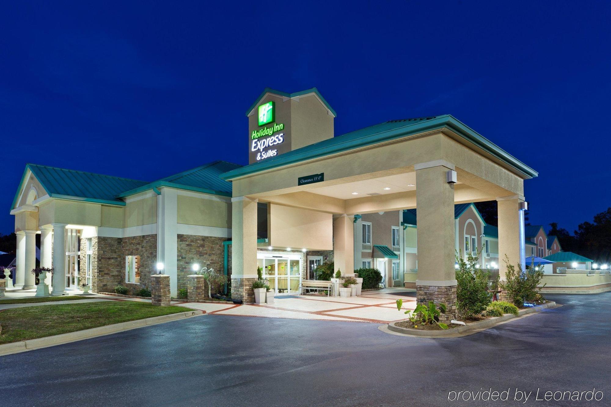 Comfort Inn & Suites Greenwood Near University מראה חיצוני תמונה