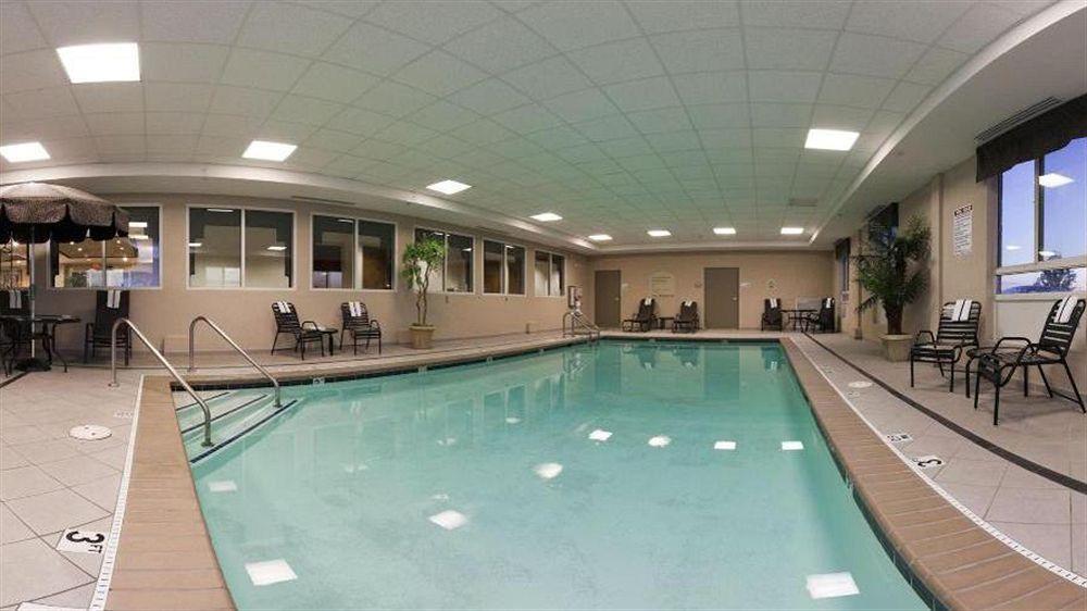 Comfort Inn & Suites Greenwood Near University מראה חיצוני תמונה