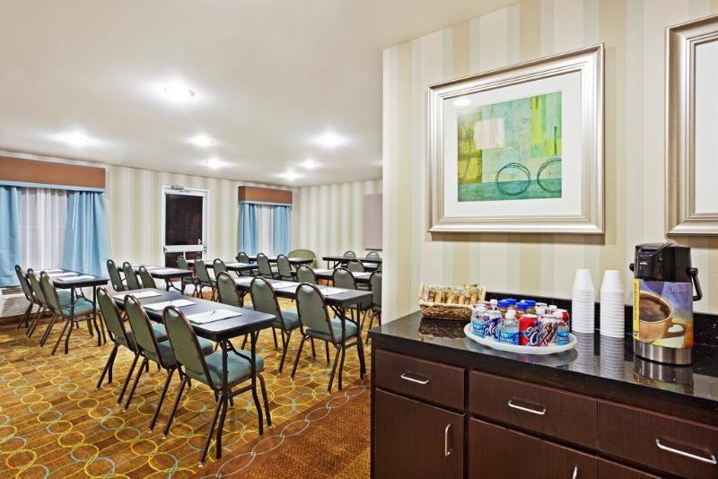 Comfort Inn & Suites Greenwood Near University מראה חיצוני תמונה